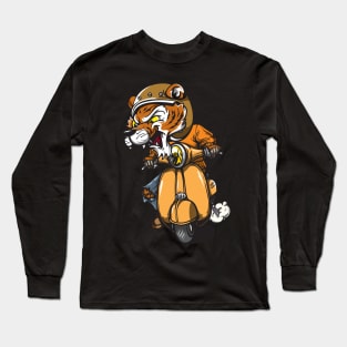 tiger rides a vespa Long Sleeve T-Shirt